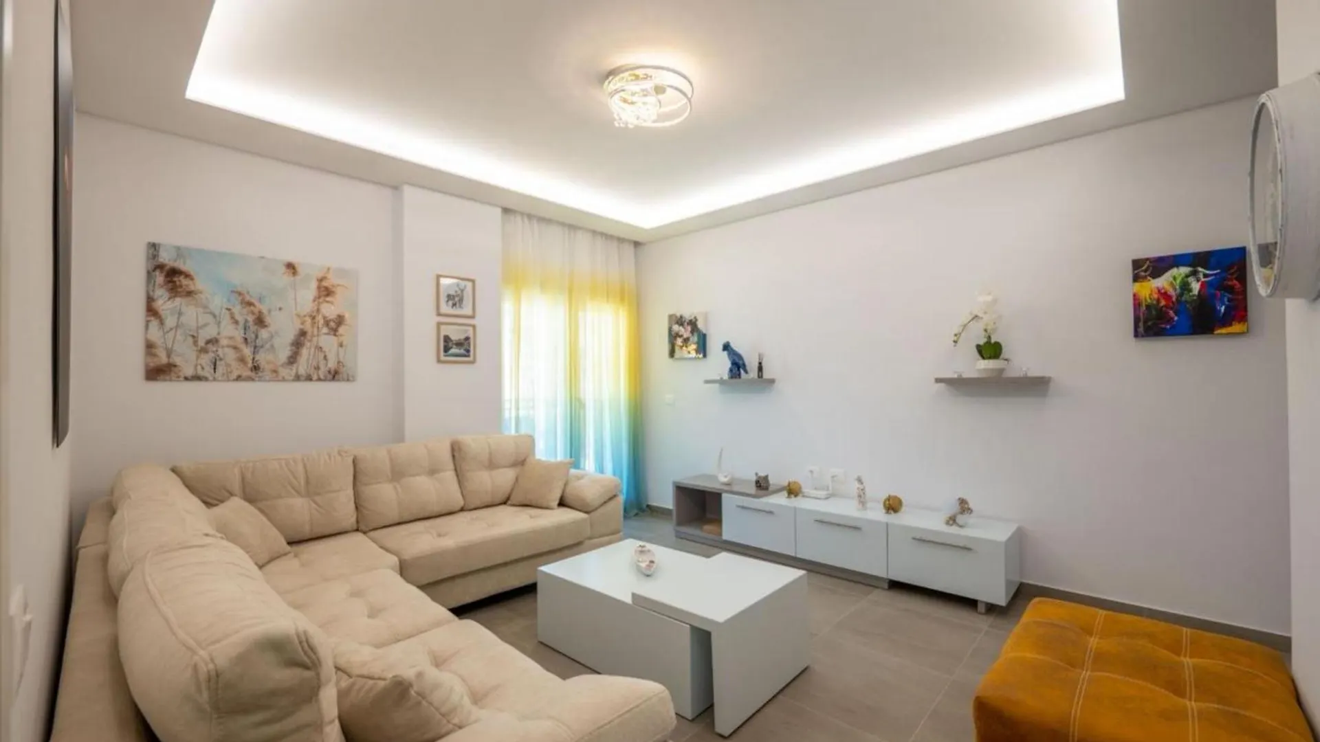 Luxury Sea View Apartments Σαράντα